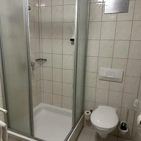 Hotel Zum Mueller Лихтенфельс